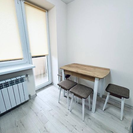 Двокімнатна Квартира На Корятовича, 2Б Berehove  Exterior photo